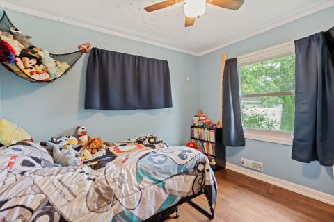 Tiny photo for 1181 Hiawatha Drive, Elgin, IL 60120 (MLS # 12434281)