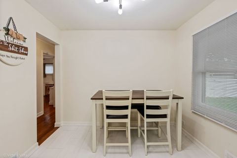 Tiny photo for 1181 Hiawatha Drive, Elgin, IL 60120 (MLS # 12434281)