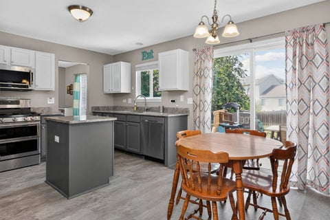 Tiny photo for 711 Deames Street, Plano, IL 60545 (MLS # 12718385)