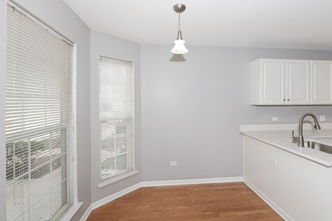 Tiny photo for 1118 Hawthorne Lane #1118, Elk Grove Village, IL 60007 (MLS # 12615244)