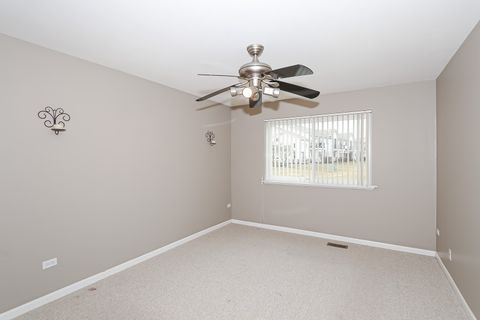 Tiny photo for 1118 Hawthorne Lane #1118, Elk Grove Village, IL 60007 (MLS # 12615244)