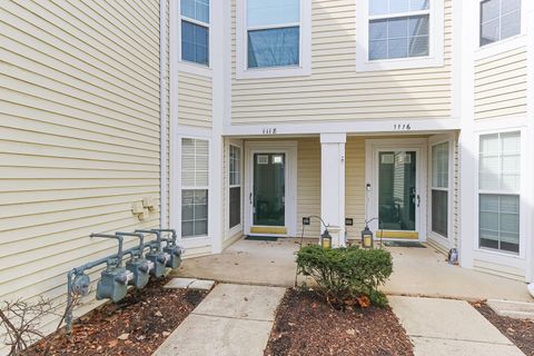 Tiny photo for 1118 Hawthorne Lane #1118, Elk Grove Village, IL 60007 (MLS # 12615244)