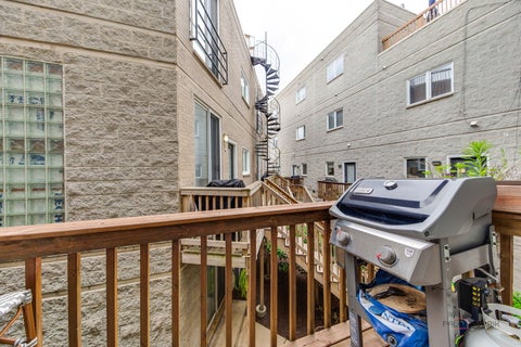 Tiny photo for 1157 W Newport Avenue #C, Chicago, IL 60657 (MLS # 12673125)