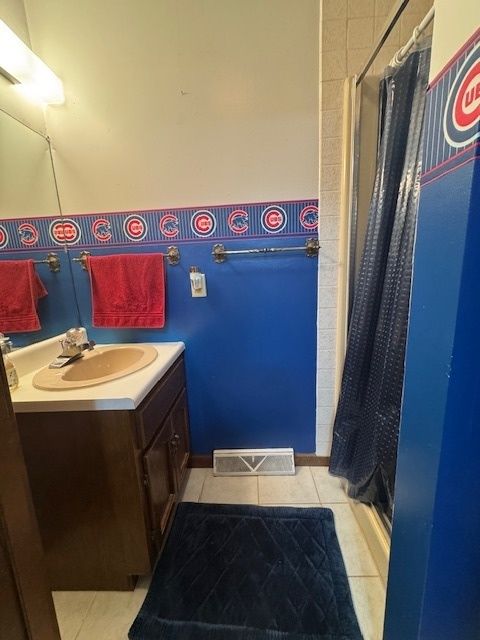 Tiny photo for 21 Colonial Drive, Clinton, IL 61727 (MLS # 12517680)