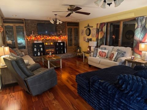 Tiny photo for 21 Colonial Drive, Clinton, IL 61727 (MLS # 12517680)