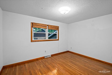 Tiny photo for 23545 W Rueben Street, Plainfield, IL 60586 (MLS # 12419844)