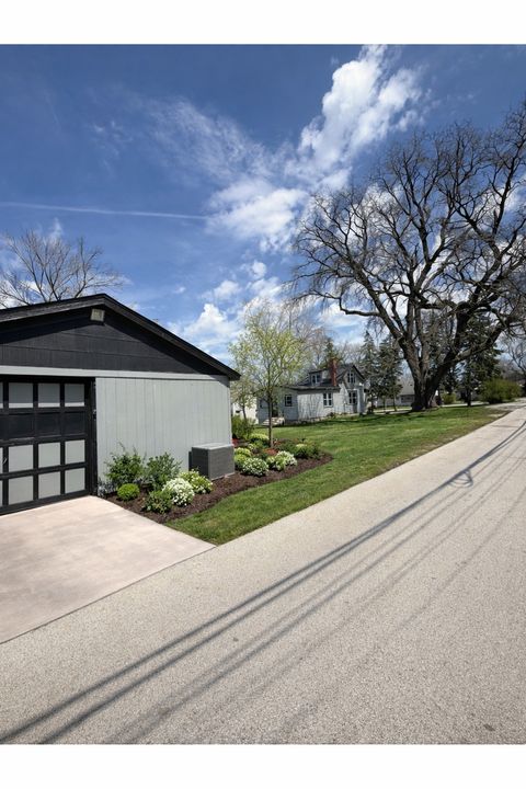 Tiny photo for Willow Springs, IL 60480 (MLS # 12629332)