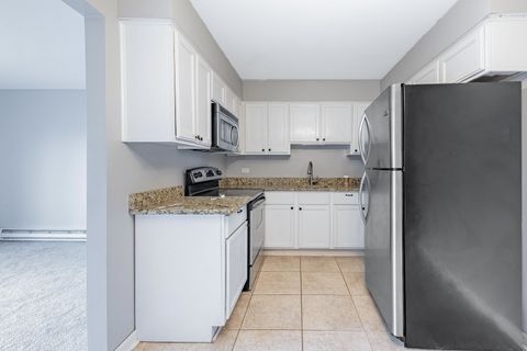 Tiny photo for 4309 W Park Lane Drive #2B, Alsip, IL 60803 (MLS # 12418083)