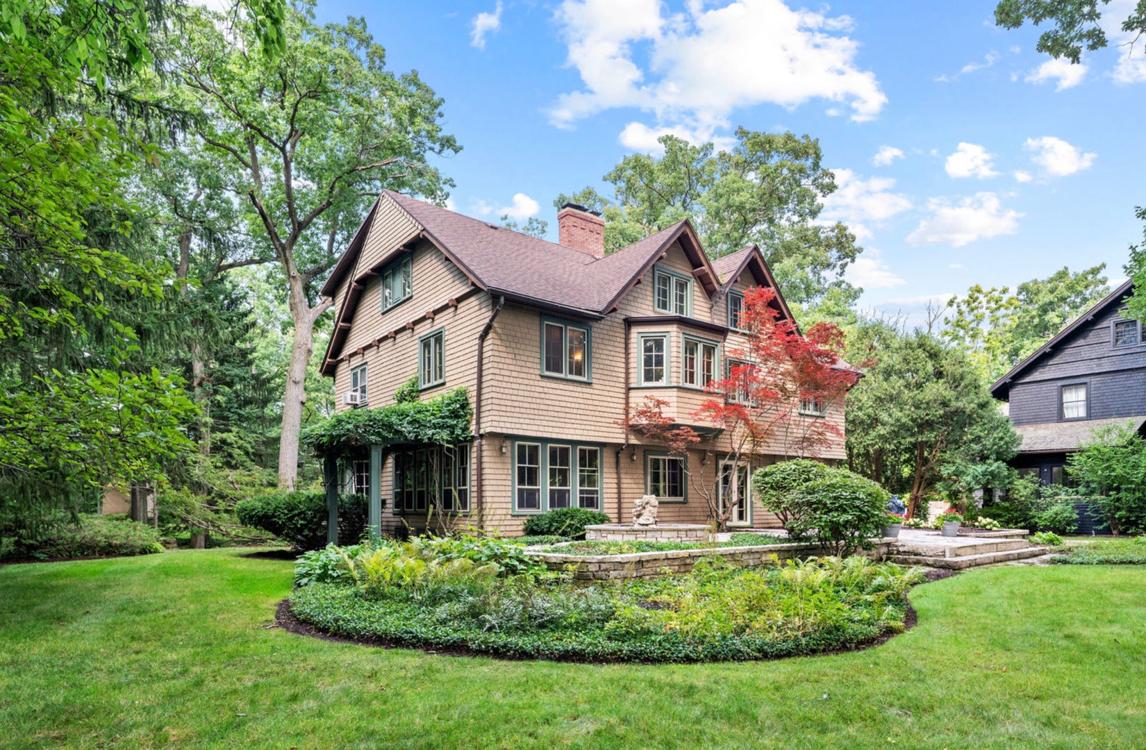 215 Prospect Avenue