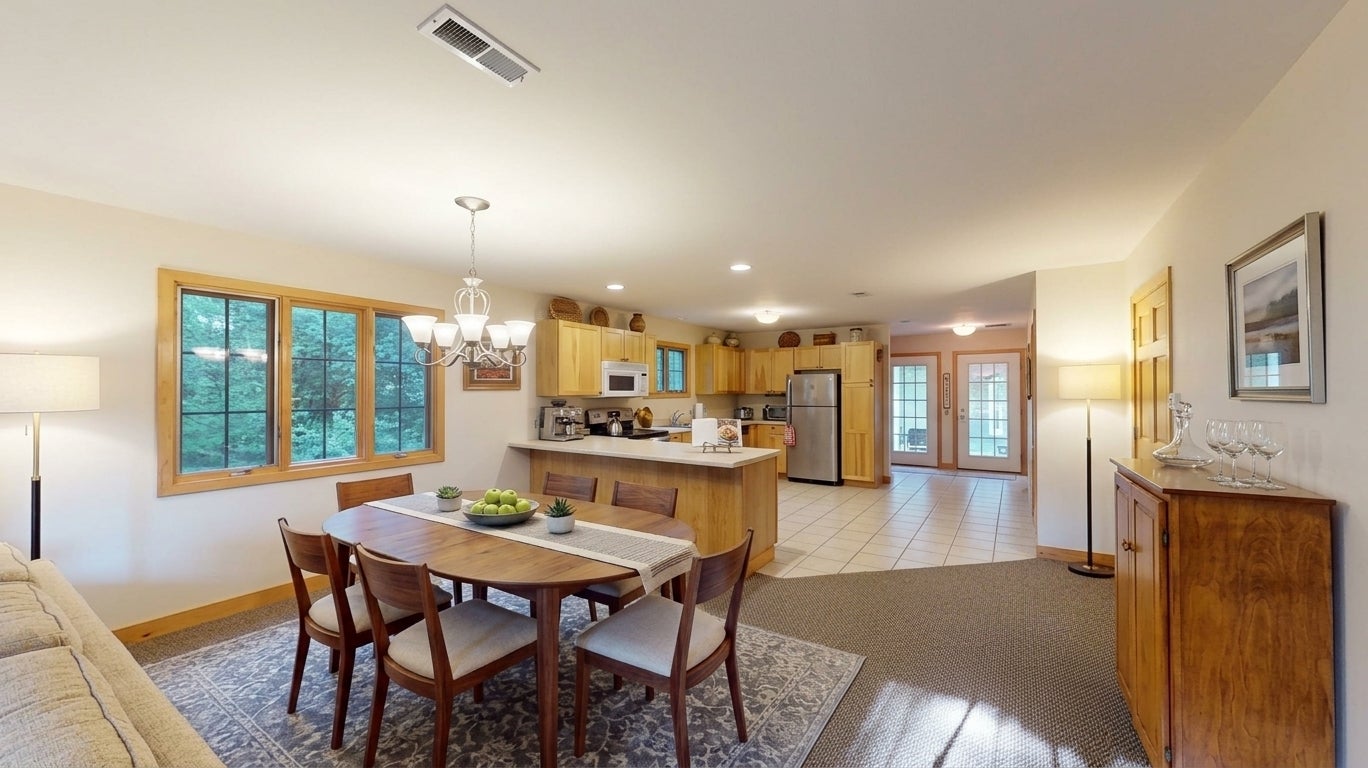 2643 N Il Route 178 9-4