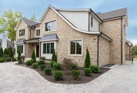 Tiny photo for 164 Wagner Road, Northfield, IL 60093 (MLS # 12485477)