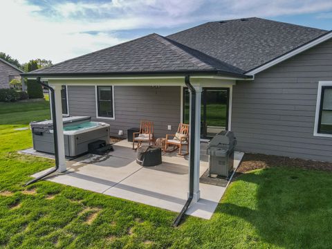Tiny photo for 3172 Sun Valley Drive, Kankakee, IL 60901 (MLS # 12642974)