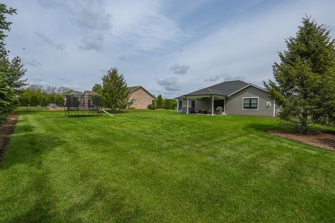 Tiny photo for 3172 Sun Valley Drive, Kankakee, IL 60901 (MLS # 12642974)