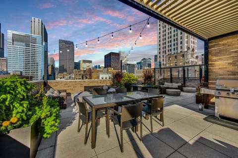 Tiny photo for 6 N Michigan Avenue #806, Chicago, IL 60602 (MLS # 12700910)