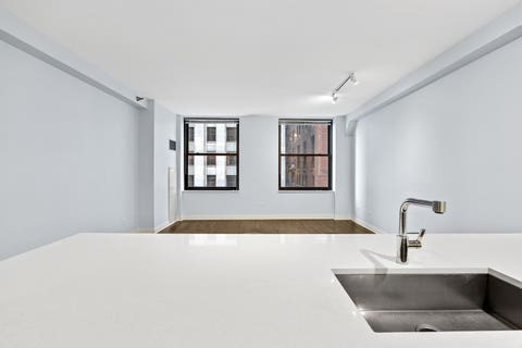 Tiny photo for 6 N Michigan Avenue #806, Chicago, IL 60602 (MLS # 12700910)
