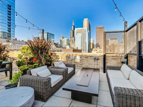 Tiny photo for 6 N Michigan Avenue #806, Chicago, IL 60602 (MLS # 12700910)