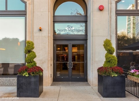 Tiny photo for 6 N Michigan Avenue #806, Chicago, IL 60602 (MLS # 12700910)
