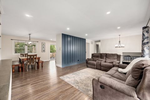 Tiny photo for 6117 Allan Drive, Woodridge, IL 60517 (MLS # 12516236)