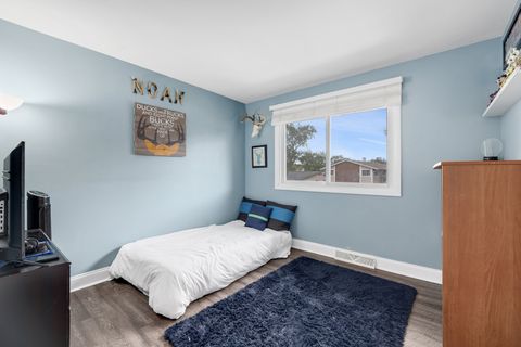 Tiny photo for 6117 Allan Drive, Woodridge, IL 60517 (MLS # 12516236)