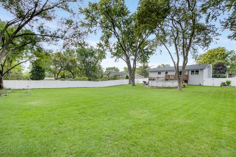 Tiny photo for 6117 Allan Drive, Woodridge, IL 60517 (MLS # 12516236)