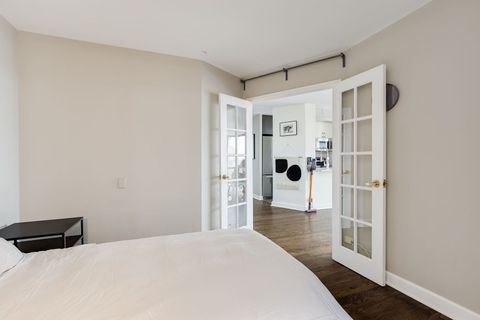 Tiny photo for 345 W Fullerton Parkway #1706, Chicago, IL 60614 (MLS # 12416889)