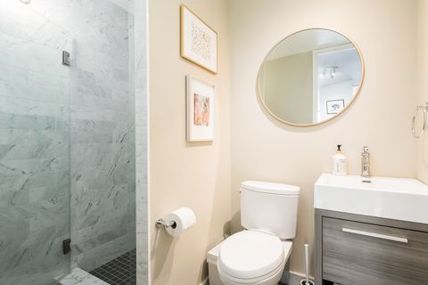 Tiny photo for 345 W Fullerton Parkway #1706, Chicago, IL 60614 (MLS # 12416889)