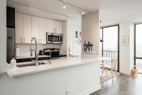 Tiny photo for 345 W Fullerton Parkway #1706, Chicago, IL 60614 (MLS # 12416889)
