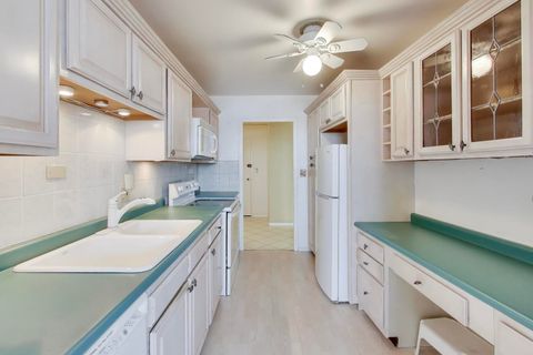 Tiny photo for 4250 N Marine Drive #1236, Chicago, IL 60613 (MLS # 12559625)