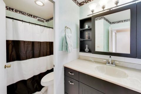 Tiny photo for 4250 N Marine Drive #1236, Chicago, IL 60613 (MLS # 12559625)