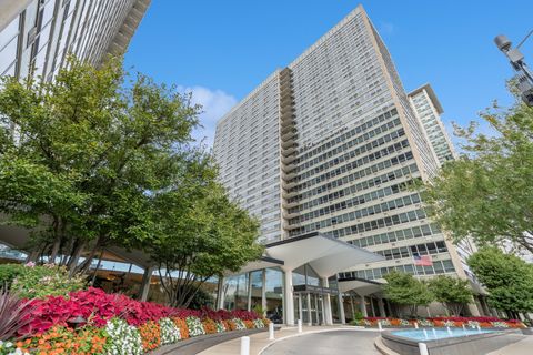 3550 N Lake Shore Drive 2406 Chicago IL 60657