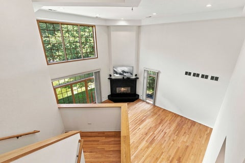 Tiny photo for 136 Oakwood Avenue, Des Plaines, IL 60016 (MLS # 12744659)