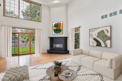 Tiny photo for 136 Oakwood Avenue, Des Plaines, IL 60016 (MLS # 12744659)