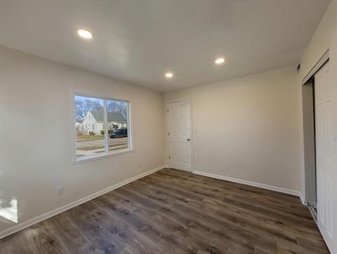 Tiny photo for 3032 Gladstone Avenue, Rockford, IL 61101 (MLS # 12605416)