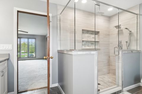 Tiny photo for 305 Anne Court, Prospect Heights, IL 60070 (MLS # 12623619)