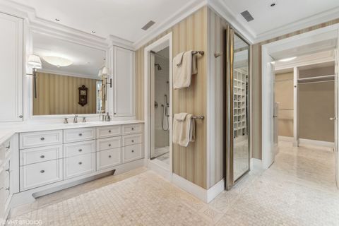 Tiny photo for 800 N MICHIGAN Avenue #3501, Chicago, IL 60611 (MLS # 12471210)