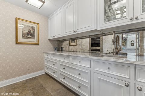 Tiny photo for 800 N MICHIGAN Avenue #3501, Chicago, IL 60611 (MLS # 12471210)