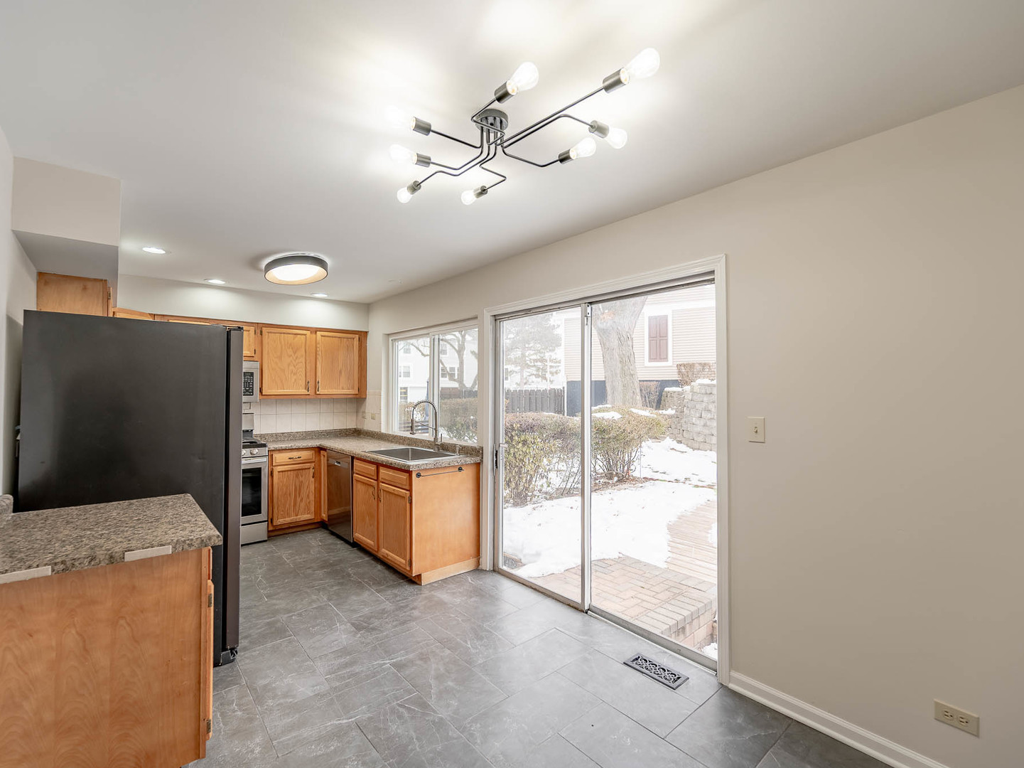 1933 Williamsburg Drive