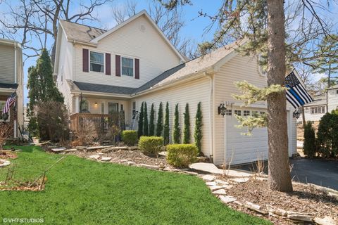 Photo of 21315 W Pepper Drive, Lake Zurich, IL 60047 (MLS # 12485076)