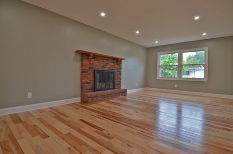 Tiny photo for 304 Sequoia Drive, Streator, IL 61364 (MLS # 12696485)