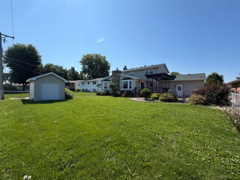 Tiny photo for 304 Sequoia Drive, Streator, IL 61364 (MLS # 12696485)
