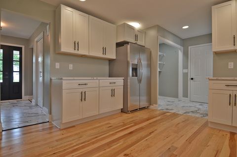 Tiny photo for 304 Sequoia Drive, Streator, IL 61364 (MLS # 12696485)