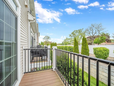Tiny photo for 2534 Huntleigh Lane, Woodridge, IL 60517 (MLS # 12785883)