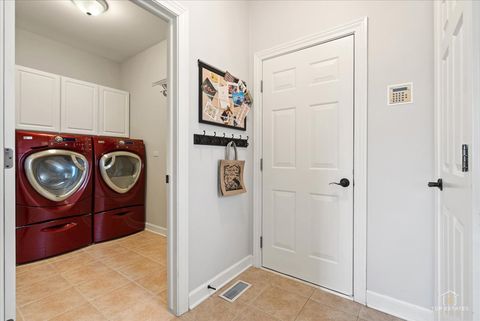Tiny photo for 3848 Junebreeze Lane, Naperville, IL 60564 (MLS # 12637797)