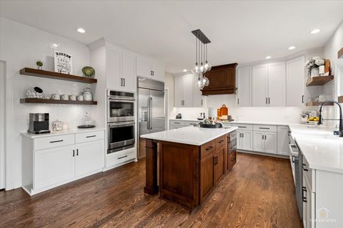 Tiny photo for 3848 Junebreeze Lane, Naperville, IL 60564 (MLS # 12637797)