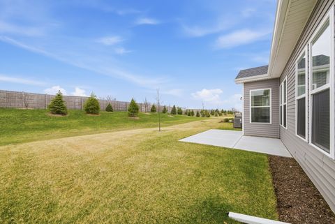 Tiny photo for 3203 Sweetgrass Circle, Aurora, IL 60503 (MLS # 12600214)