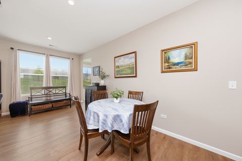 Tiny photo for 3203 Sweetgrass Circle, Aurora, IL 60503 (MLS # 12600214)