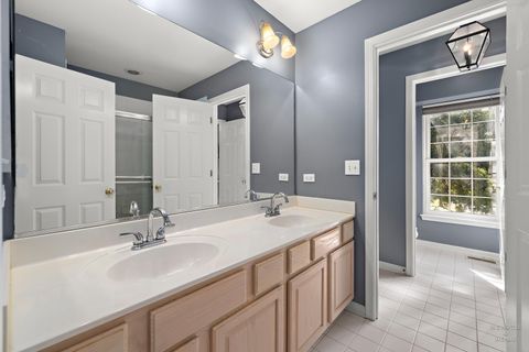 Tiny photo for 7 Shoal Creek Court, Lake In The Hills, IL 60156 (MLS # 12494521)