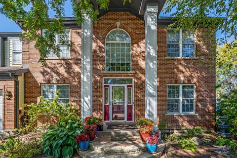 Tiny photo for 7 Shoal Creek Court, Lake In The Hills, IL 60156 (MLS # 12494521)