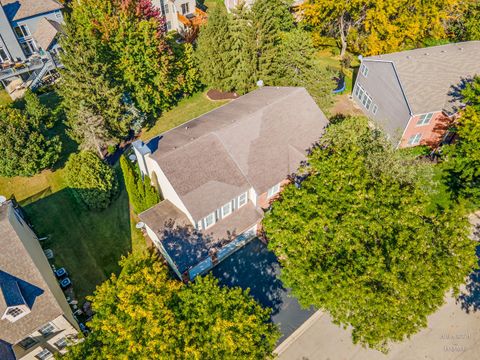 Tiny photo for 7 Shoal Creek Court, Lake In The Hills, IL 60156 (MLS # 12494521)