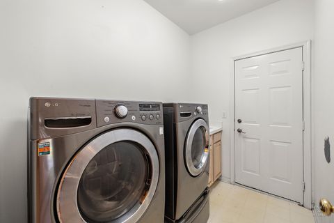 Tiny photo for 7 Shoal Creek Court, Lake In The Hills, IL 60156 (MLS # 12494521)